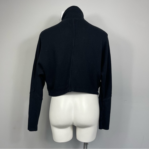 ALO Yoga Black Cropped Bolero Wrap Jacket Sweatshirt Cardigan Dolman Sleeves S - Picture 7 of 16